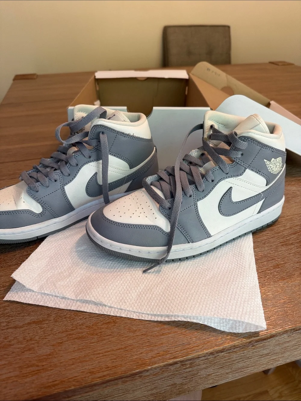 Nike Air Jordan 1 Low White & Gray Sneakers
